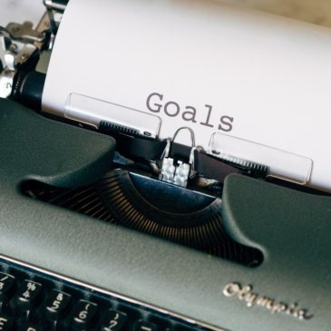 What is "Goal Setting", how can it help us in treatment and life?