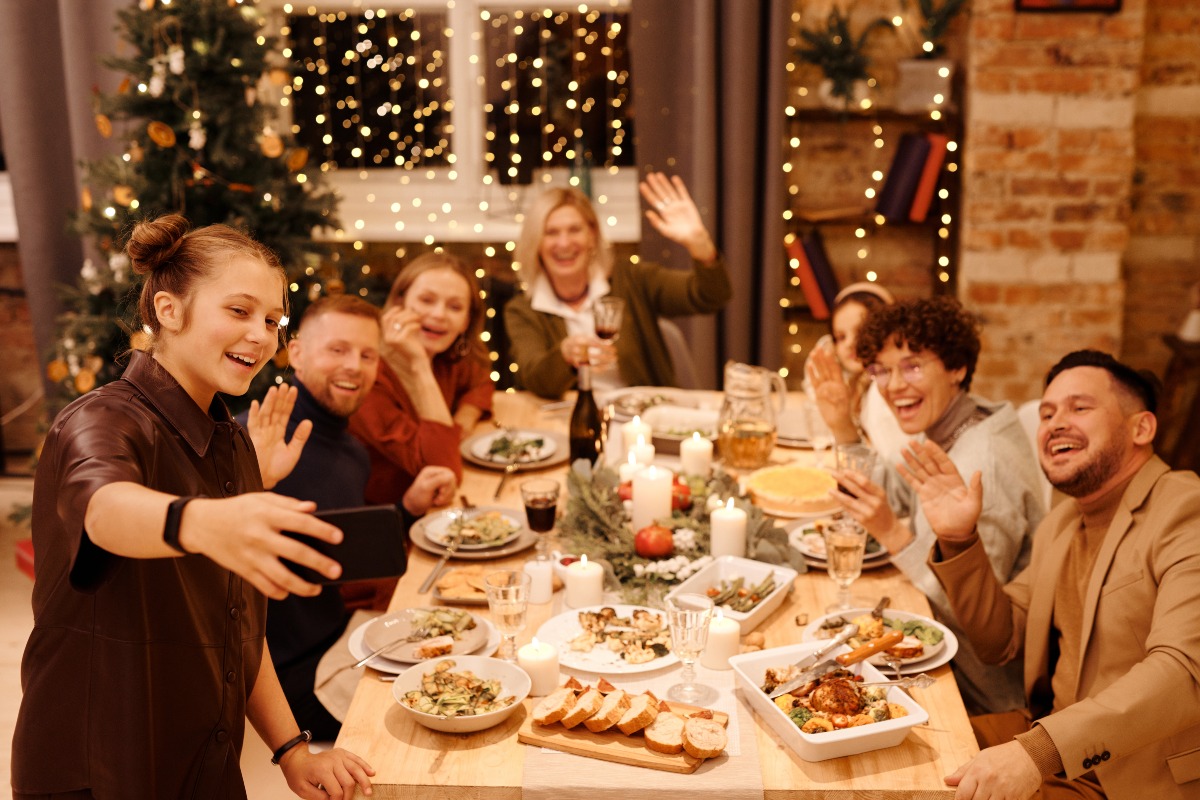 5 Tips for Remaining Sober at Family Gatherings